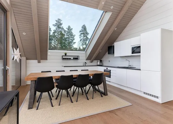 Naava Penthouse - Jaervinaekoeala Ilta-aurinkoon * Ähtäri