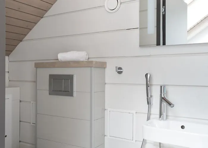 Naava Penthouse - Jaervinaekoeala Ilta-aurinkoon Σπίτι διακοπών *