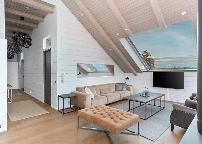 Naava Penthouse - Jaervinaekoeala Ilta-aurinkoon *